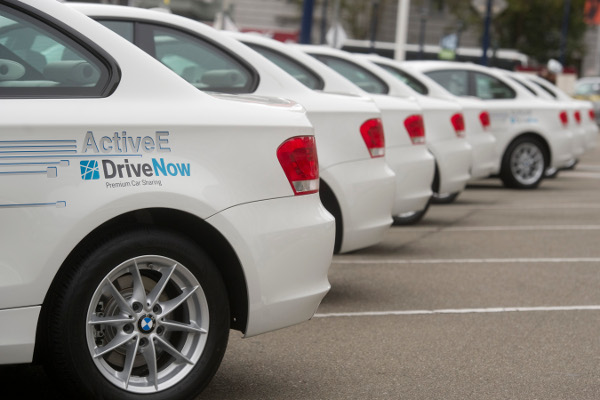 DriveNow erweitert seine Flotte in Berlin und München mit Elektrofahrzeugen von BMW